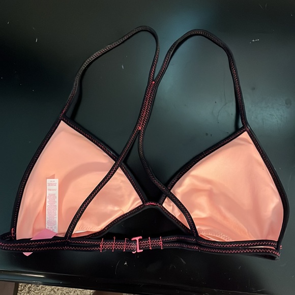 VICTORIAS SECRET BIKINI (HOT PINK) - Picture 3 of 4